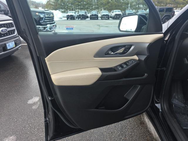 used 2022 Chevrolet Traverse car, priced at $25,500