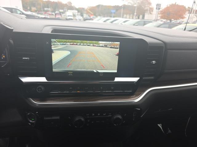 new 2025 Chevrolet Silverado 1500 car, priced at $50,995