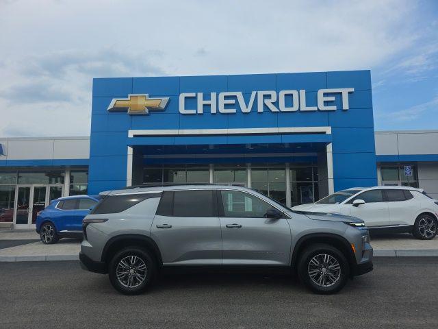 used 2025 Chevrolet Traverse car, priced at $39,299