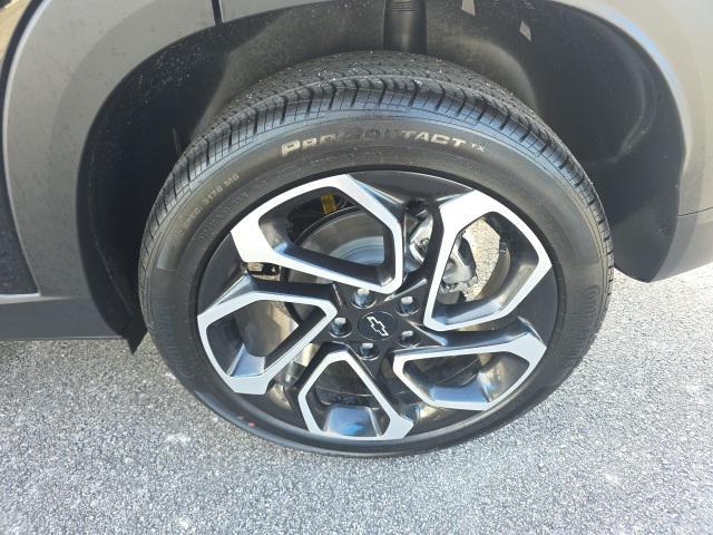 new 2026 Chevrolet Trax car, priced at $28,650