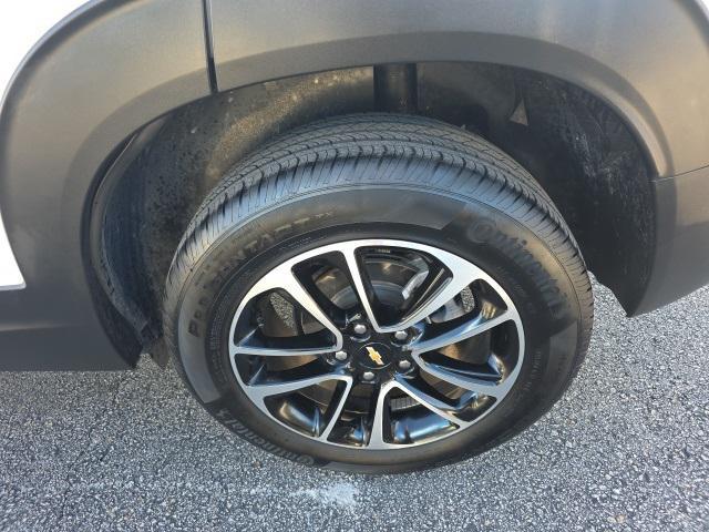 used 2025 Chevrolet TrailBlazer car, priced at $23,500