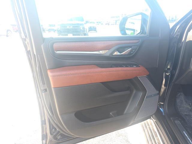 used 2024 GMC Yukon XL car, priced at $81,900