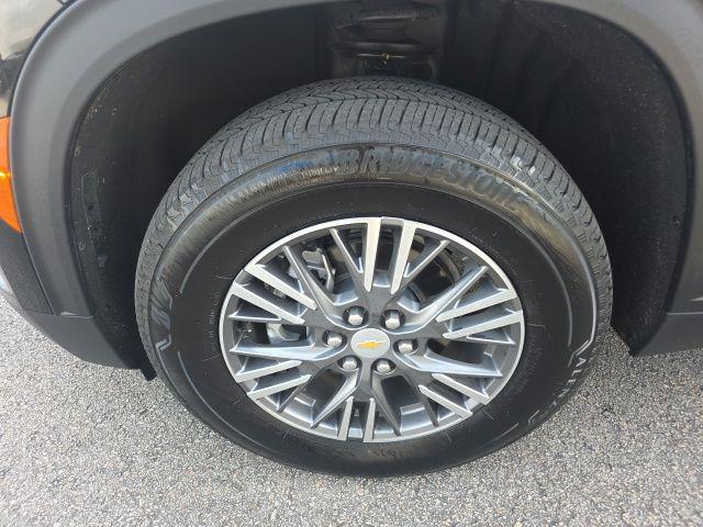 used 2026 Chevrolet Traverse car, priced at $44,899