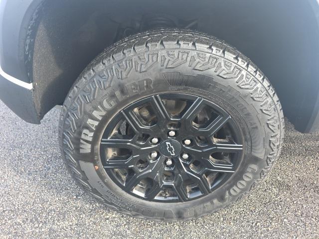 used 2023 Chevrolet Colorado car, priced at $34,000