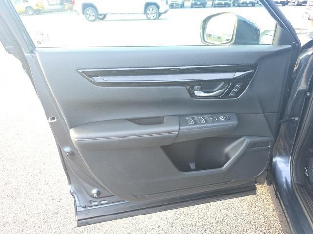 used 2023 Honda CR-V Hybrid car, priced at $31,000