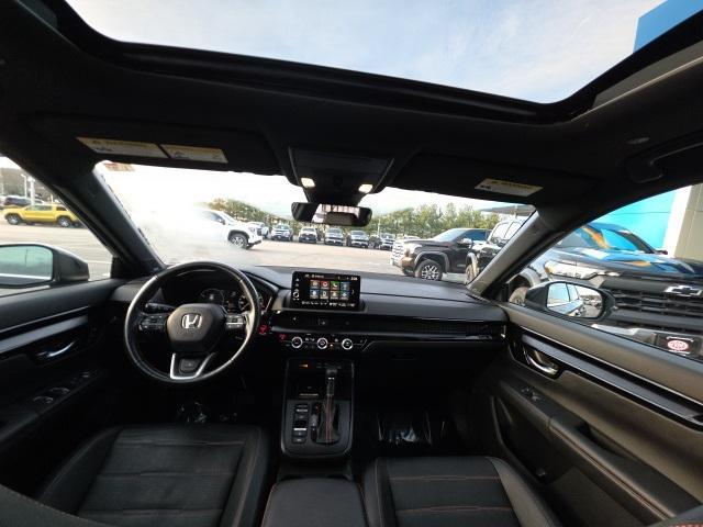 used 2023 Honda CR-V Hybrid car, priced at $31,000