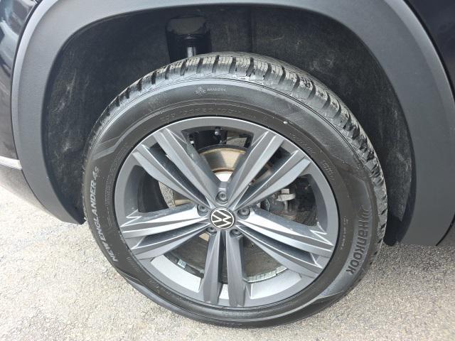 used 2021 Volkswagen Atlas Cross Sport car, priced at $22,000