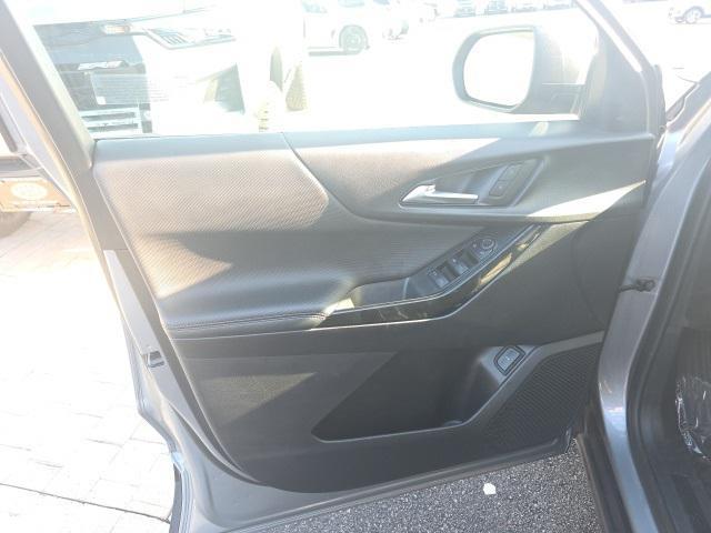 used 2025 Chevrolet Equinox car, priced at $27,000