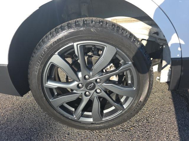 used 2023 Chevrolet Equinox car, priced at $23,250