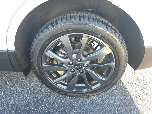 used 2023 Chevrolet Equinox car, priced at $23,250