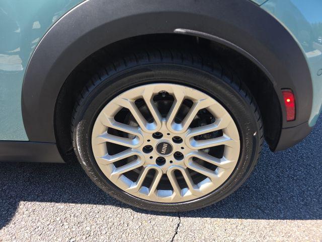 used 2025 MINI Hardtop car, priced at $31,900