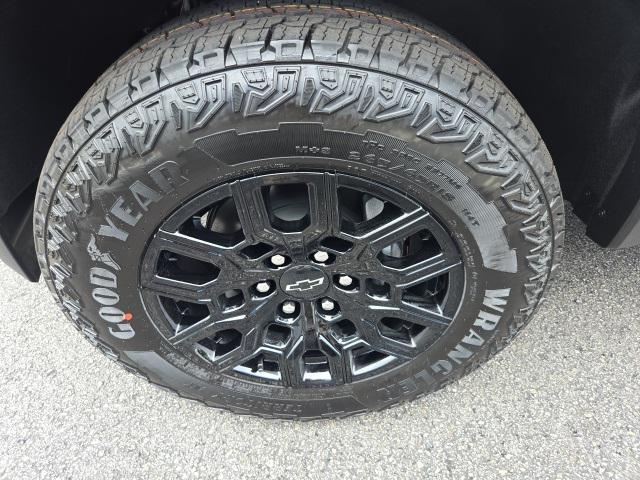 new 2026 Chevrolet Colorado car, priced at $44,000