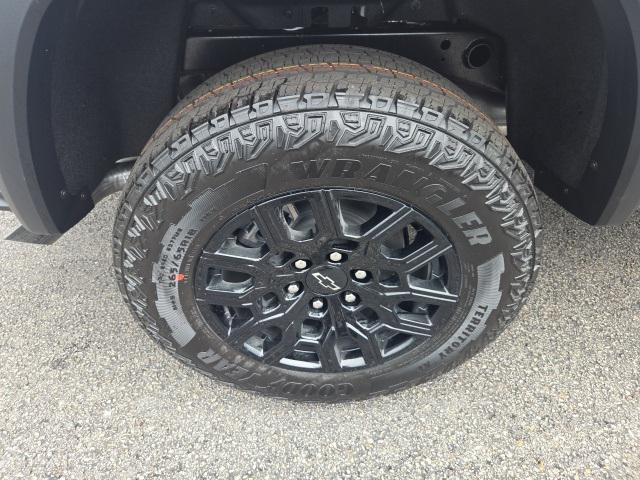 new 2026 Chevrolet Colorado car, priced at $44,000