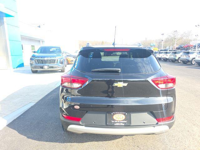 new 2026 Chevrolet TrailBlazer car, priced at $25,235