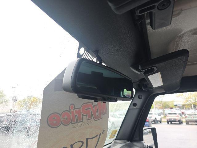 used 2015 Jeep Wrangler car, priced at $17,394