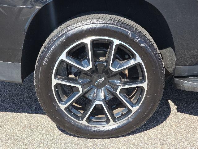 used 2022 Chevrolet Suburban car, priced at $51,394
