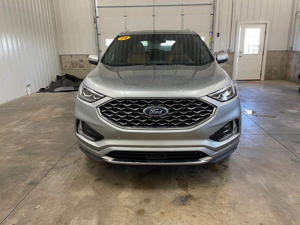 used 2024 Ford Edge car, priced at $36,900