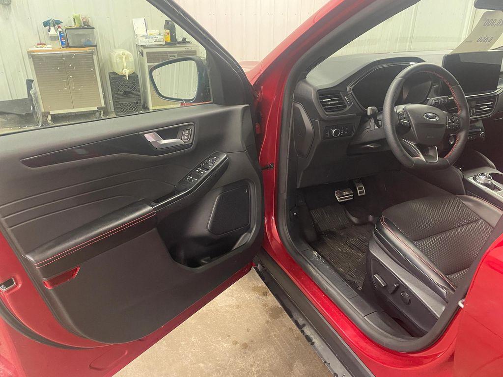 used 2024 Ford Escape car, priced at $26,900