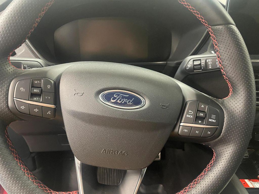 used 2024 Ford Escape car, priced at $26,900