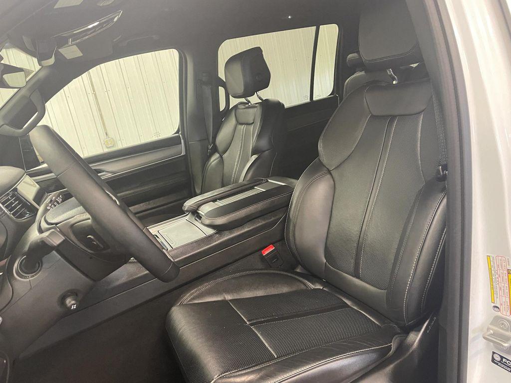 used 2025 Jeep Wagoneer car, priced at $53,900