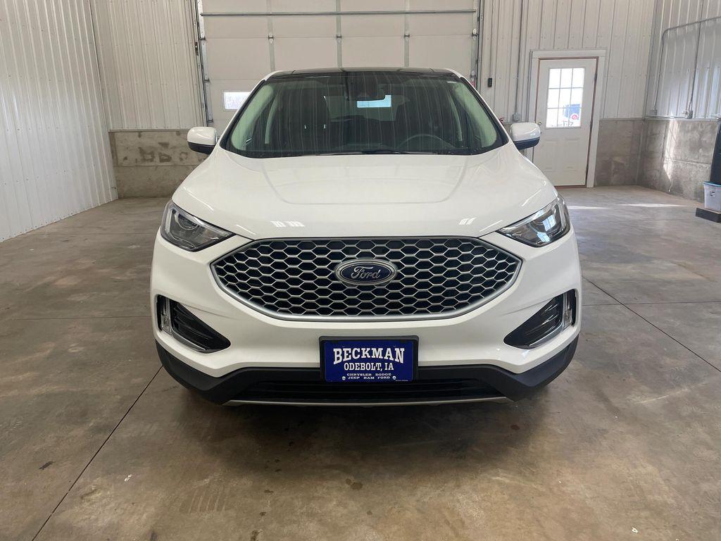 used 2024 Ford Edge car, priced at $33,900