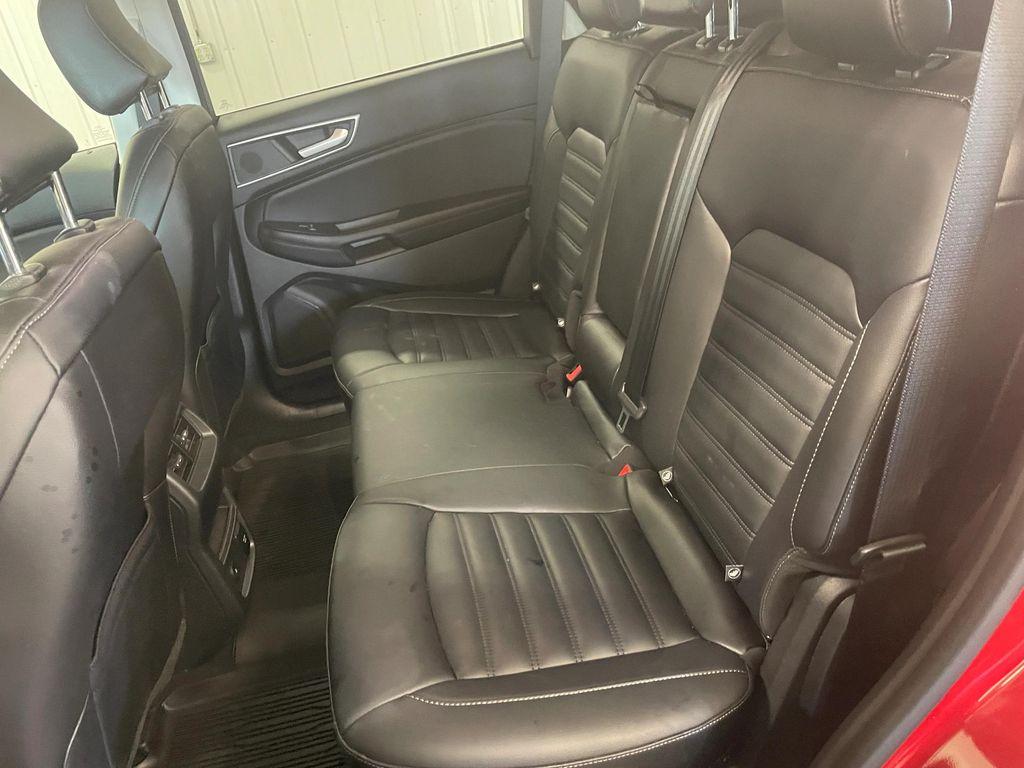 used 2024 Ford Edge car, priced at $30,900