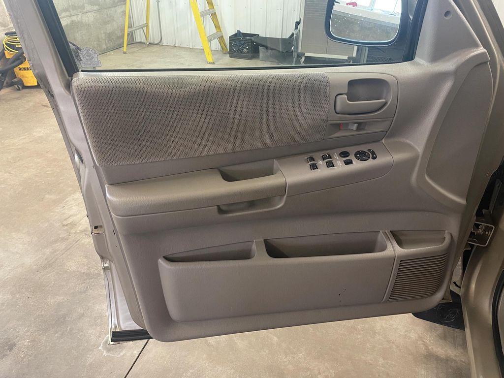 used 2004 Dodge Dakota car, priced at $8,900
