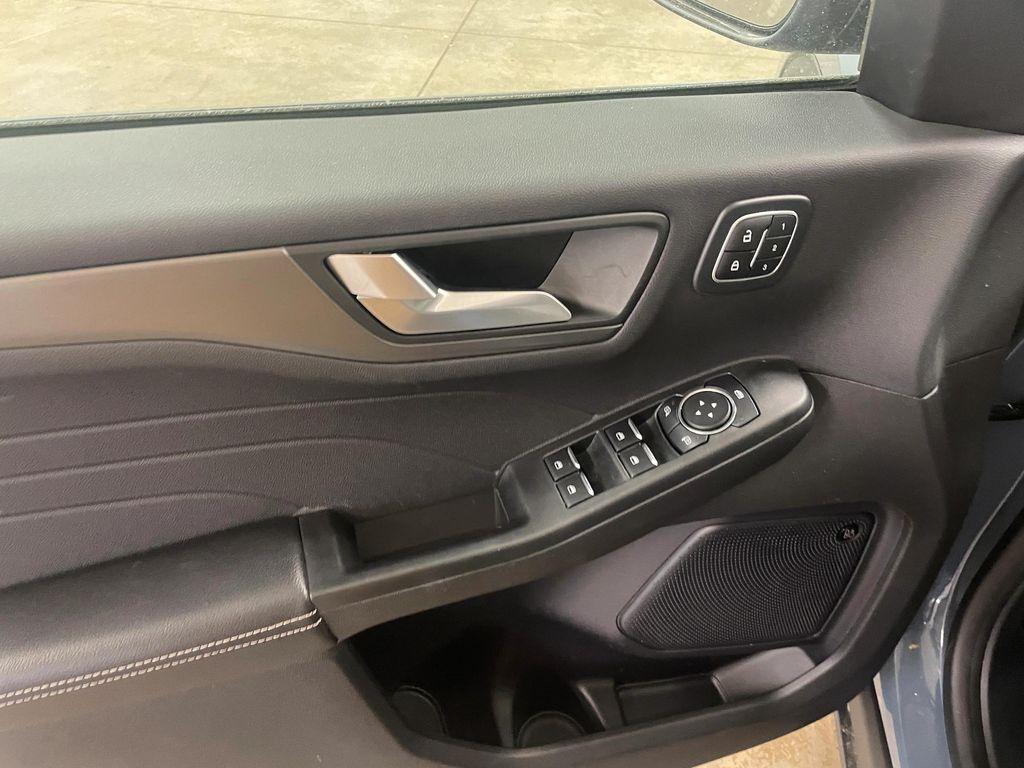 used 2023 Ford Escape car, priced at $24,900