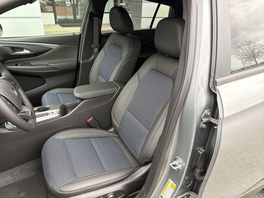 new 2026 Buick Envista car, priced at $27,824