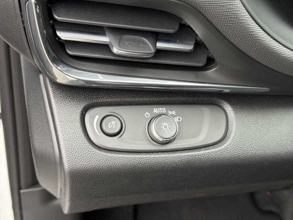 new 2026 Buick Envista car, priced at $25,995