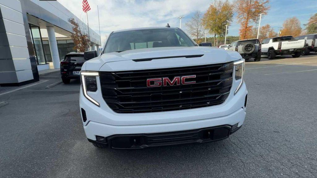 new 2026 GMC Sierra 1500 car, priced at $64,340