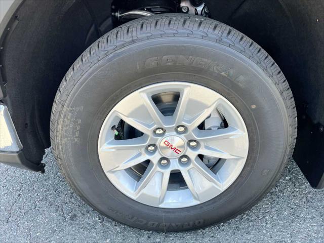 new 2024 GMC Sierra 1500 car, priced at $52,965