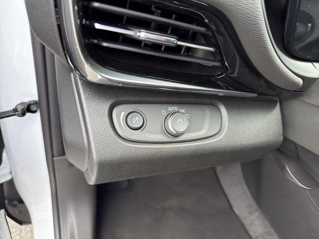 new 2026 Buick Envista car, priced at $31,174