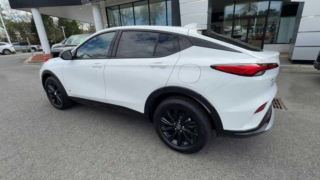 new 2026 Buick Envista car, priced at $31,174