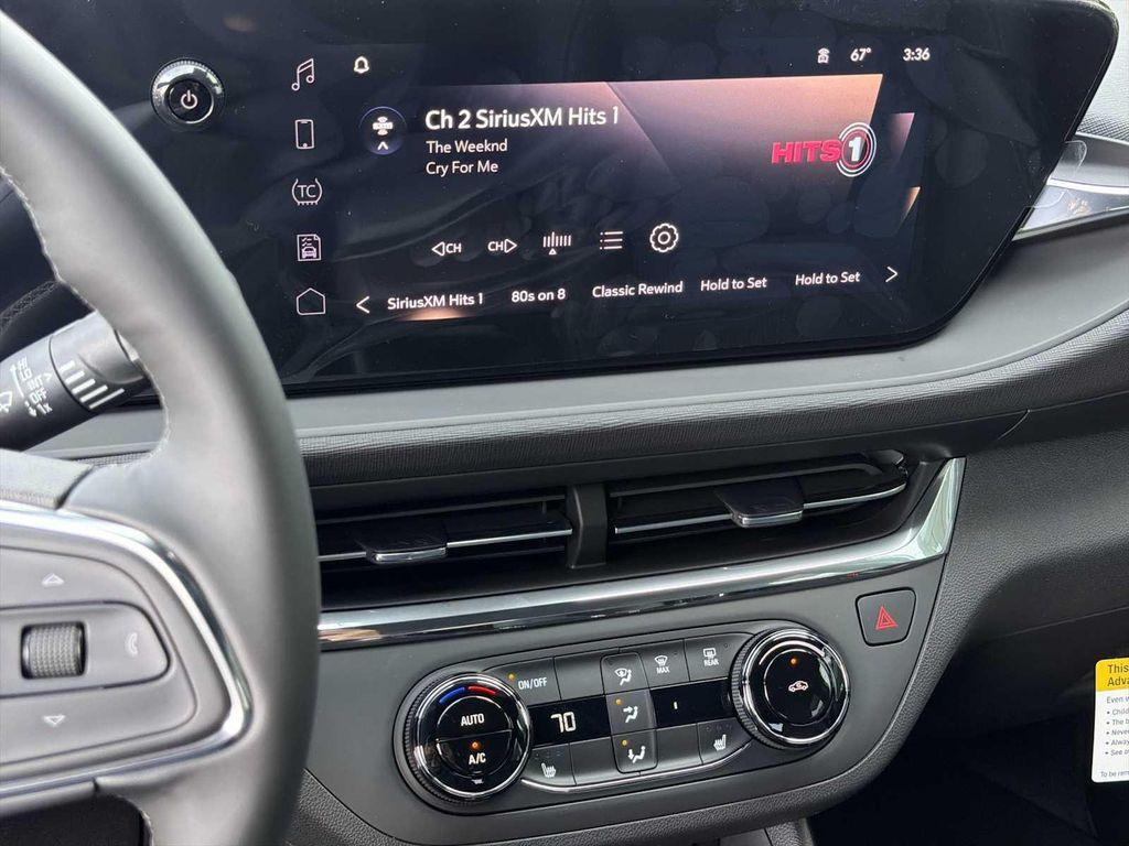 new 2026 Buick Envista car, priced at $27,329