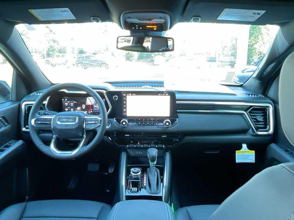 new 2025 GMC Canyon car, priced at $47,125