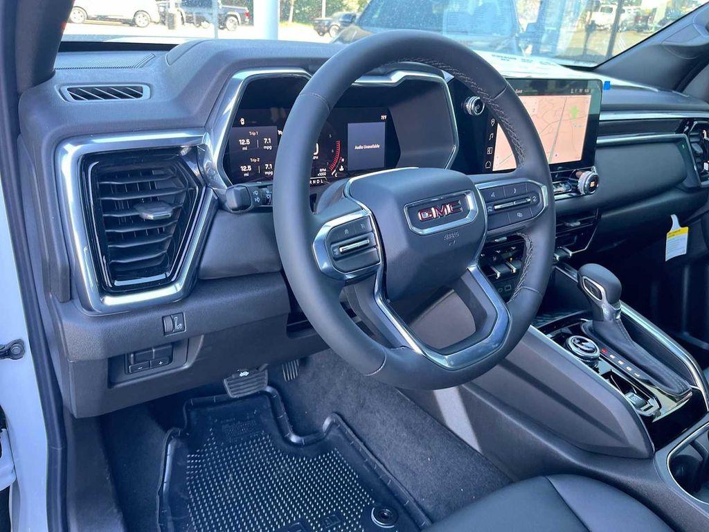 new 2025 GMC Canyon car, priced at $47,125