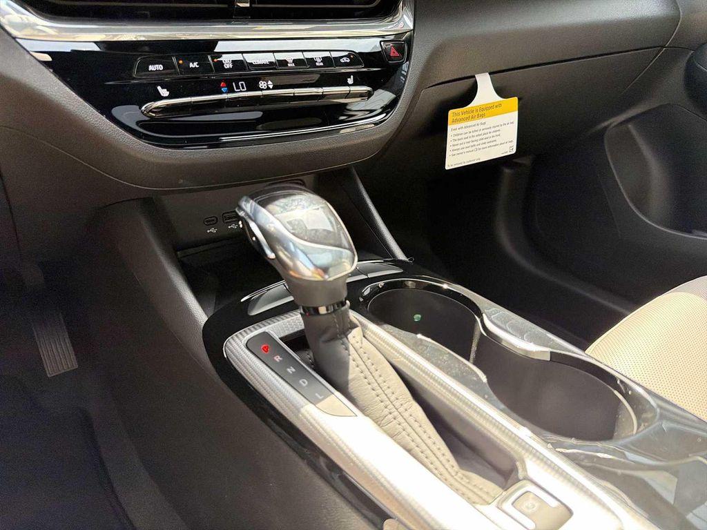 new 2026 Buick Envista car, priced at $32,885