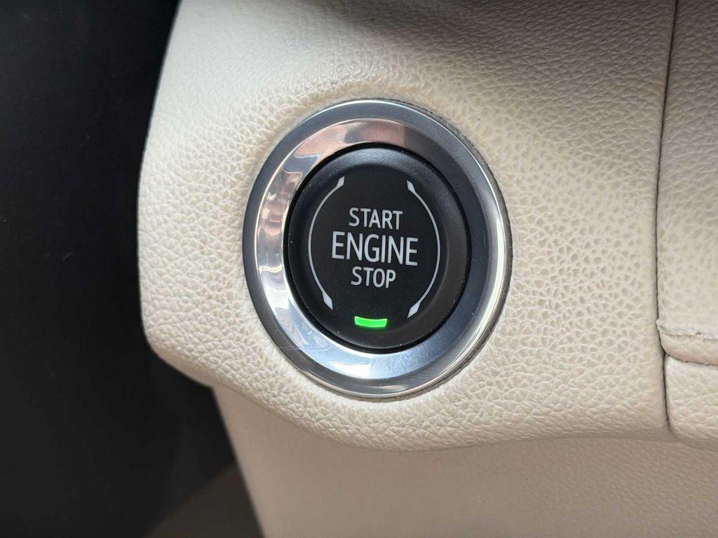 used 2022 Buick Envision car, priced at $30,832