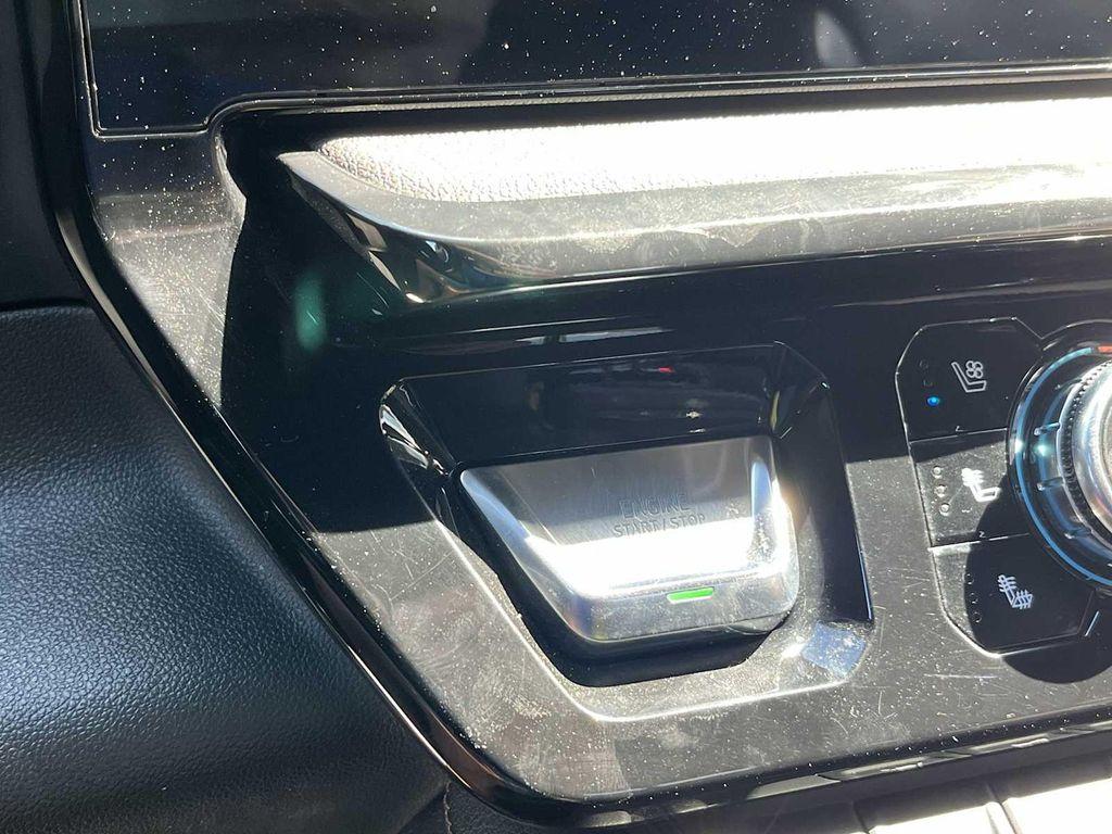 used 2022 GMC Sierra 1500 car, priced at $46,923