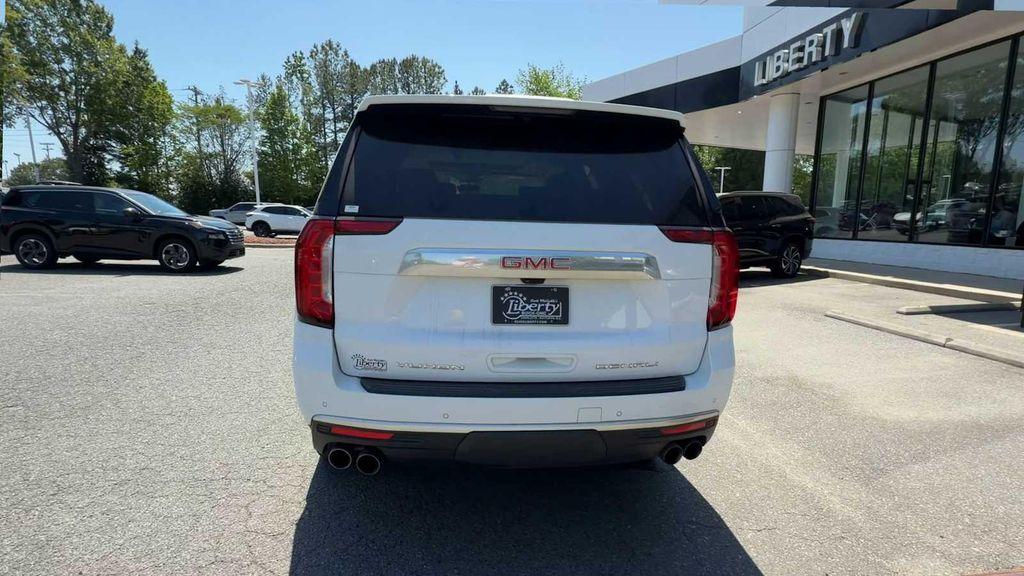 used 2024 GMC Yukon car, priced at $73,932