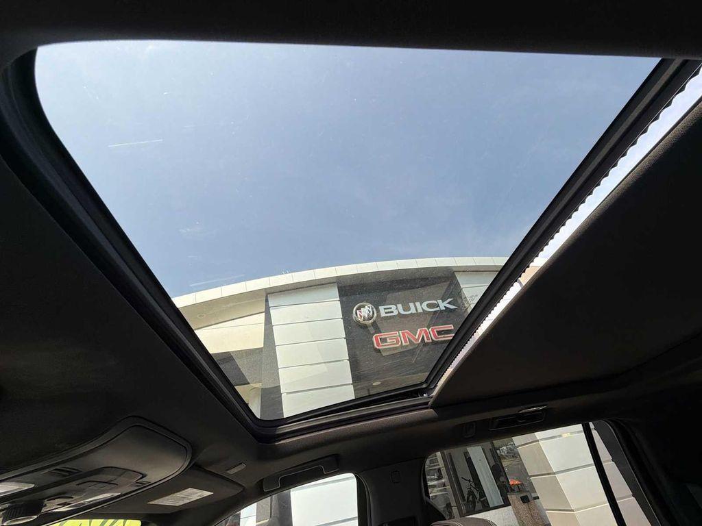 used 2023 GMC Yukon XL car, priced at $62,661