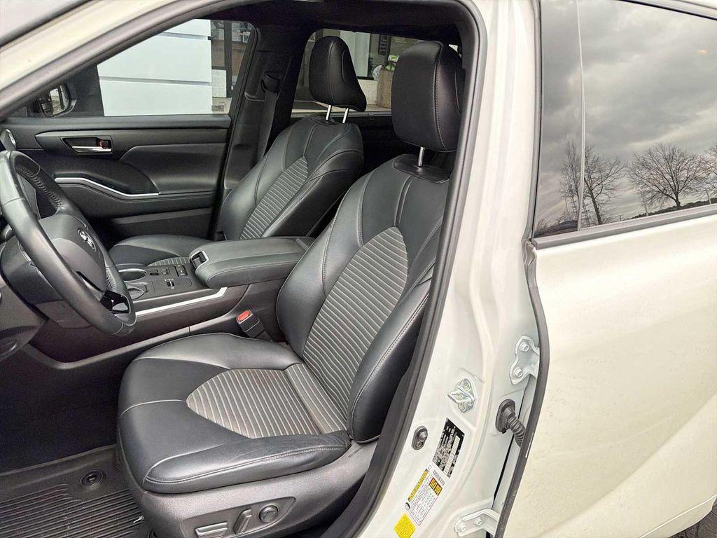used 2021 Toyota Highlander car, priced at $28,623