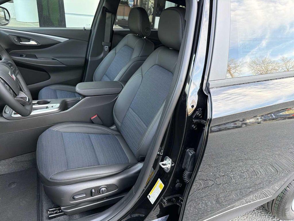 new 2026 Buick Envista car, priced at $27,824