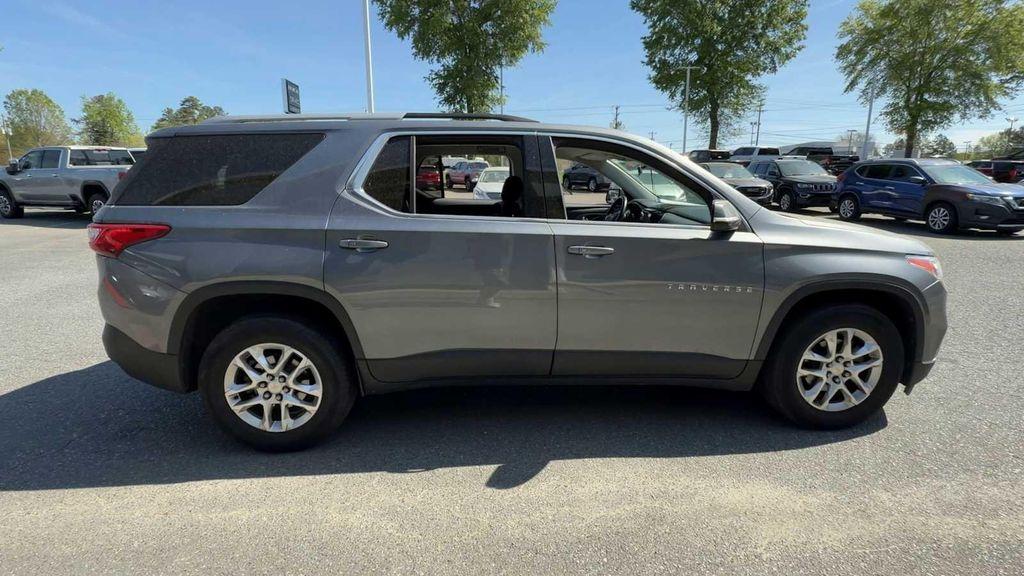 used 2018 Chevrolet Traverse car, priced at $14,832