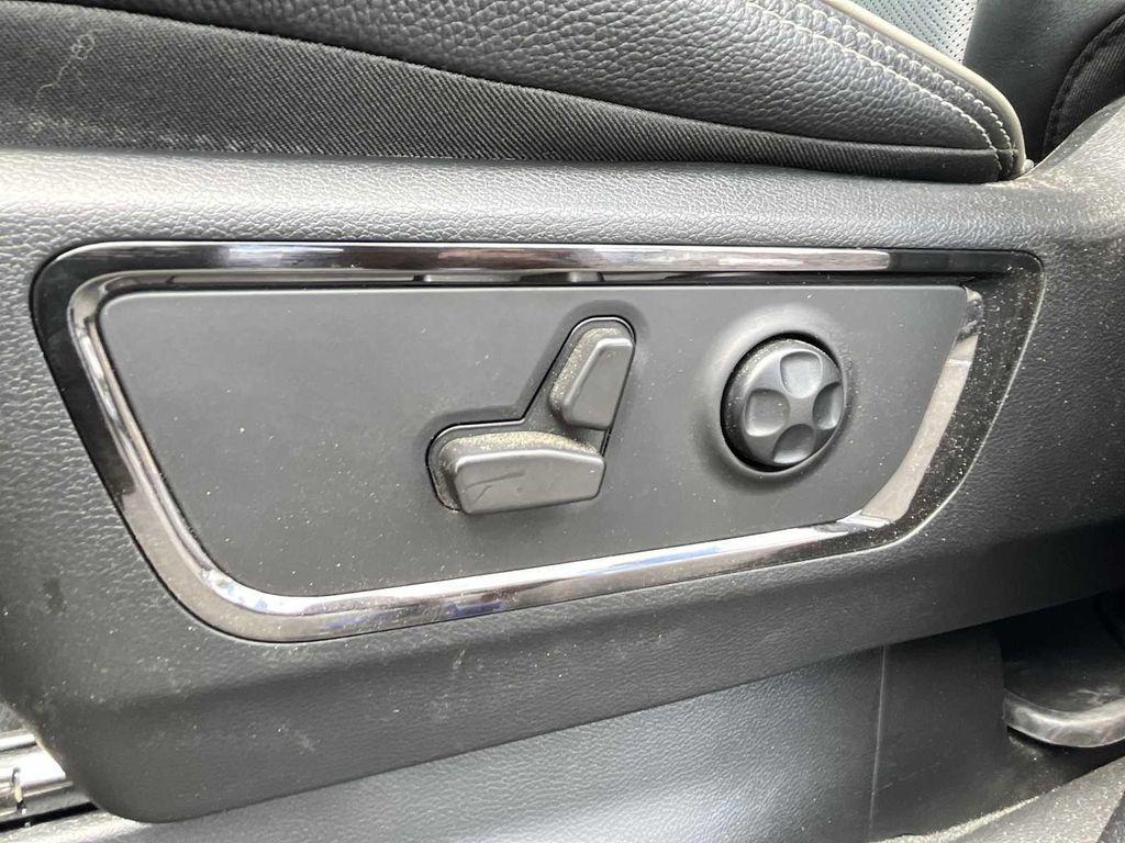 used 2022 Ram 1500 car, priced at $32,931