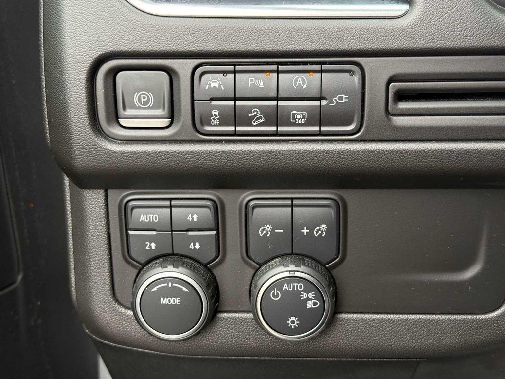 used 2022 Chevrolet Tahoe car, priced at $52,812