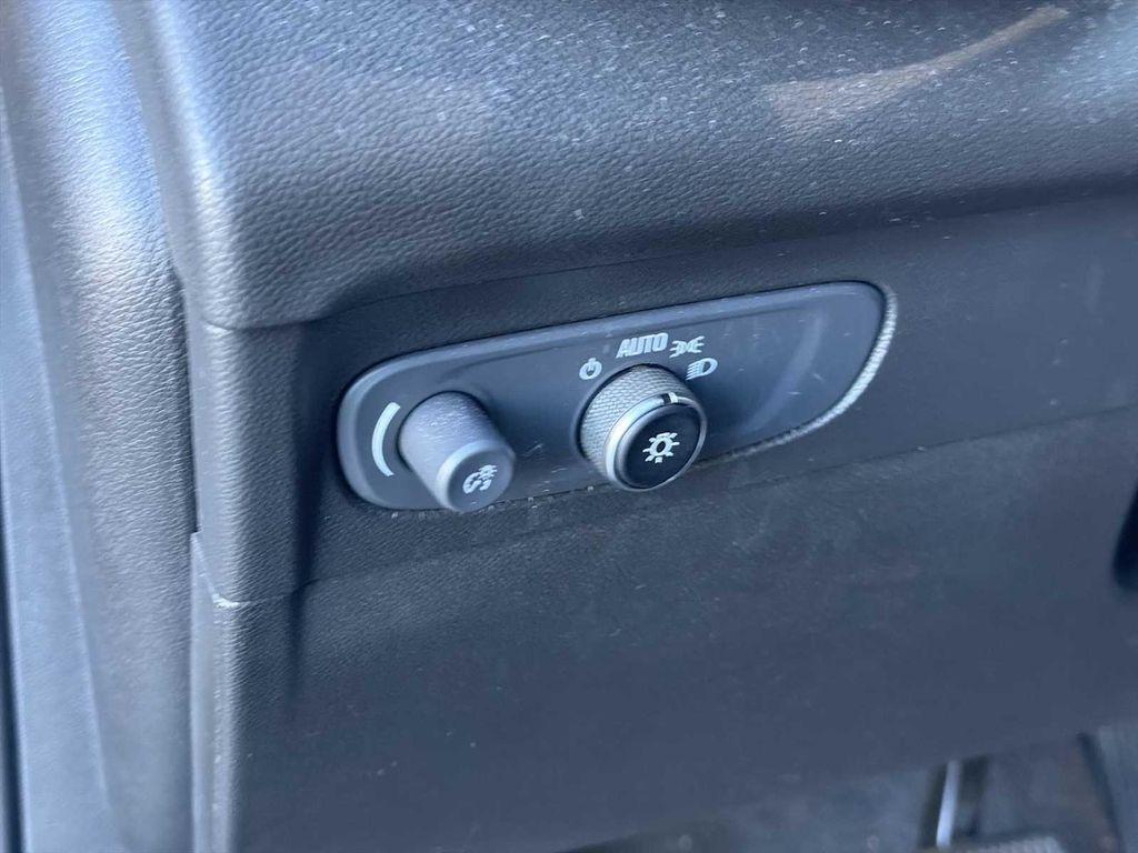 used 2021 Buick Envision car, priced at $21,723