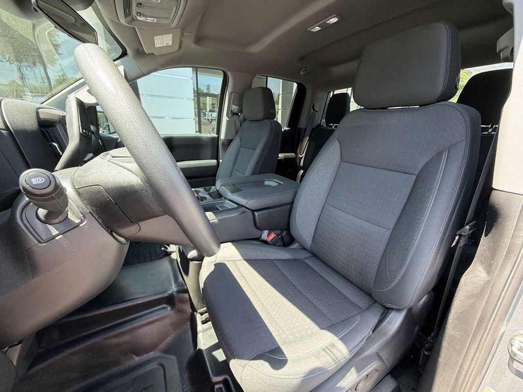 used 2023 GMC Sierra 1500 car, priced at $35,907