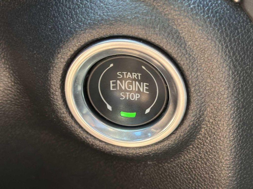 used 2023 GMC Sierra 1500 car, priced at $35,907